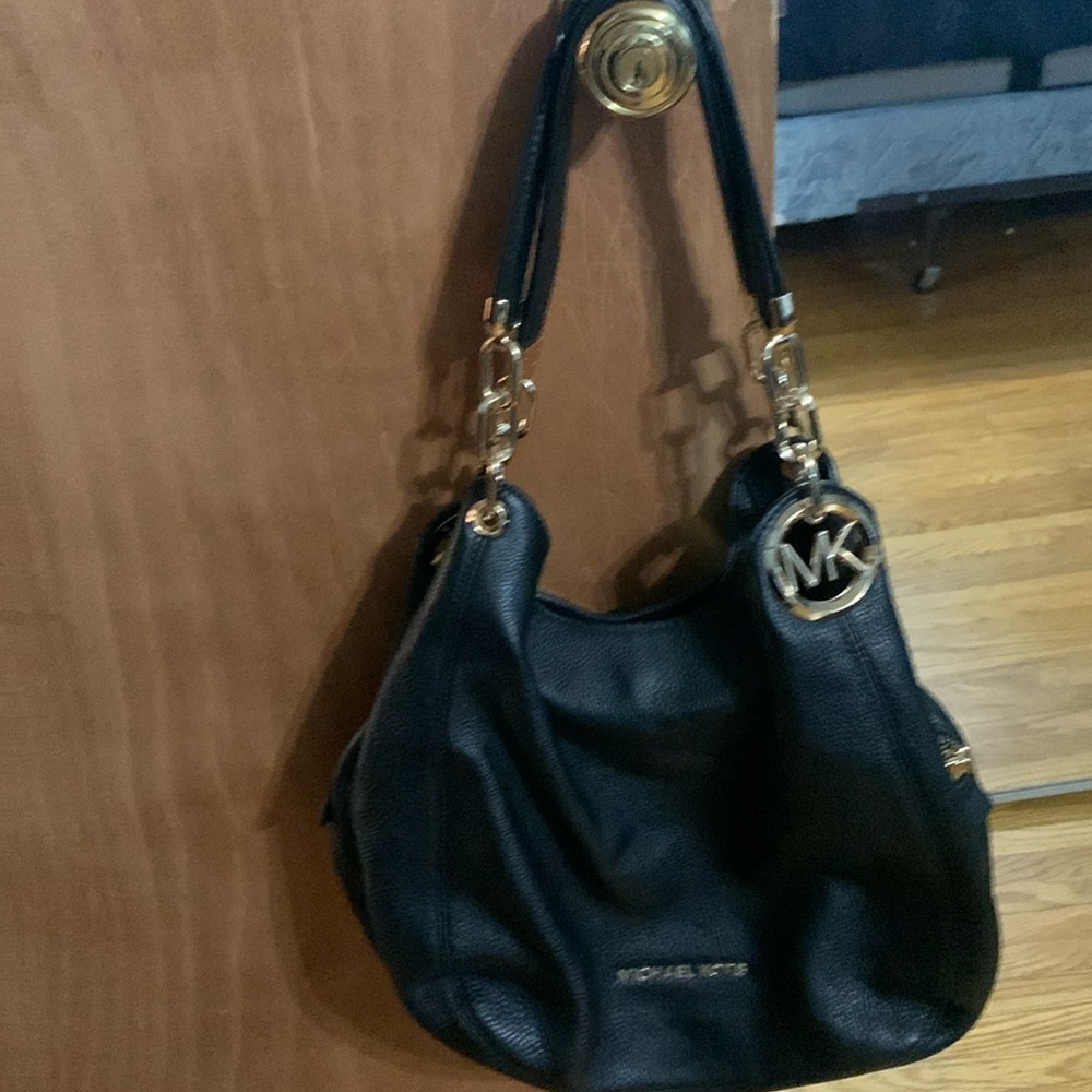 Michael kors purse with dust bag brand new